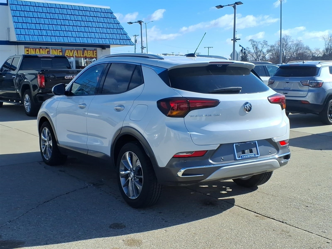 Buick Encore GX FWD 4dr Essence 2022