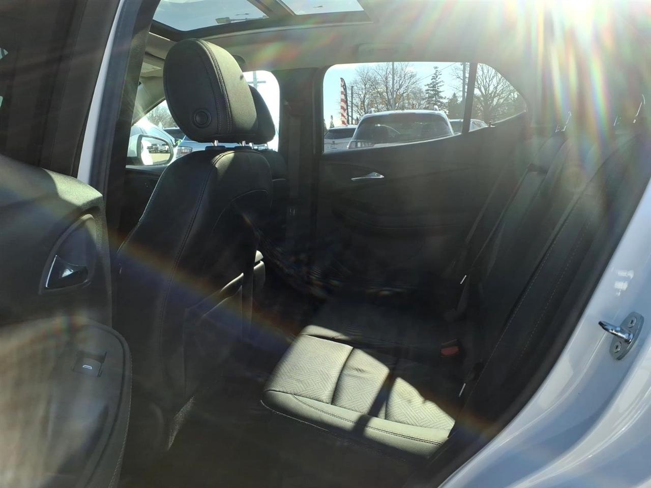 Buick Encore GX FWD 4dr Essence 2022