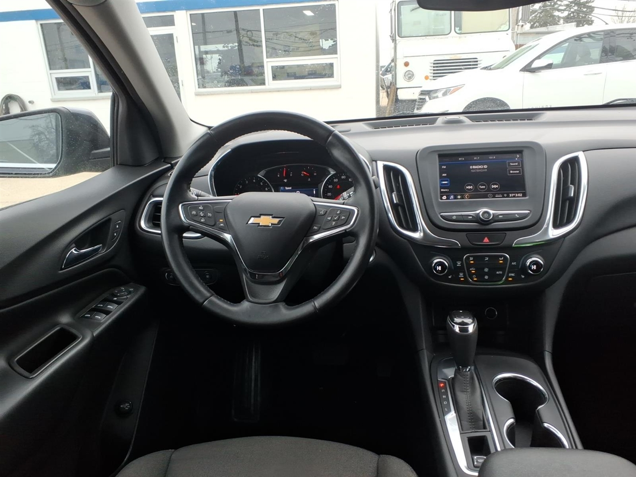 Chevrolet Equinox FWD 4dr LT w/2FL 2020