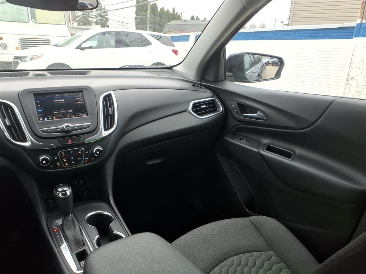 Chevrolet Equinox FWD 4dr LT w/2FL 2020