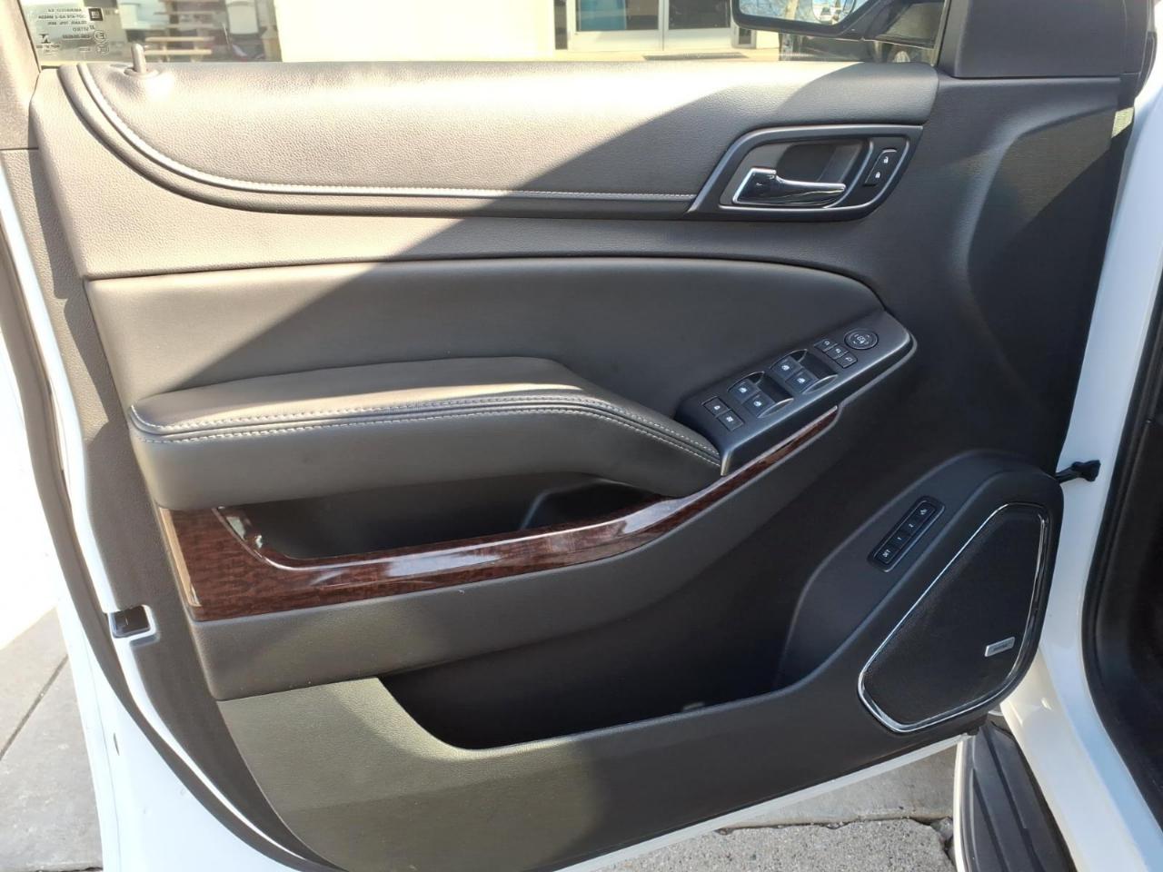 GMC Yukon 4WD 4dr SLT 2015