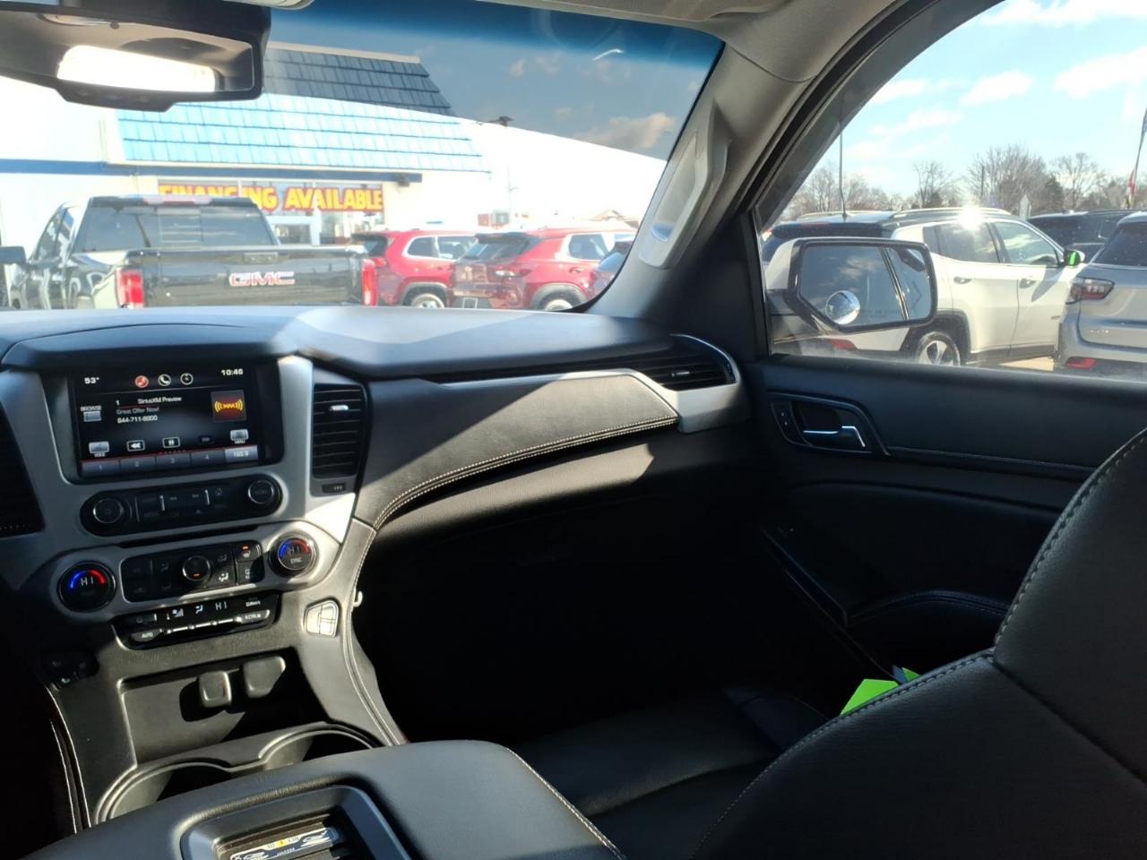 GMC Yukon 4WD 4dr SLT 2015