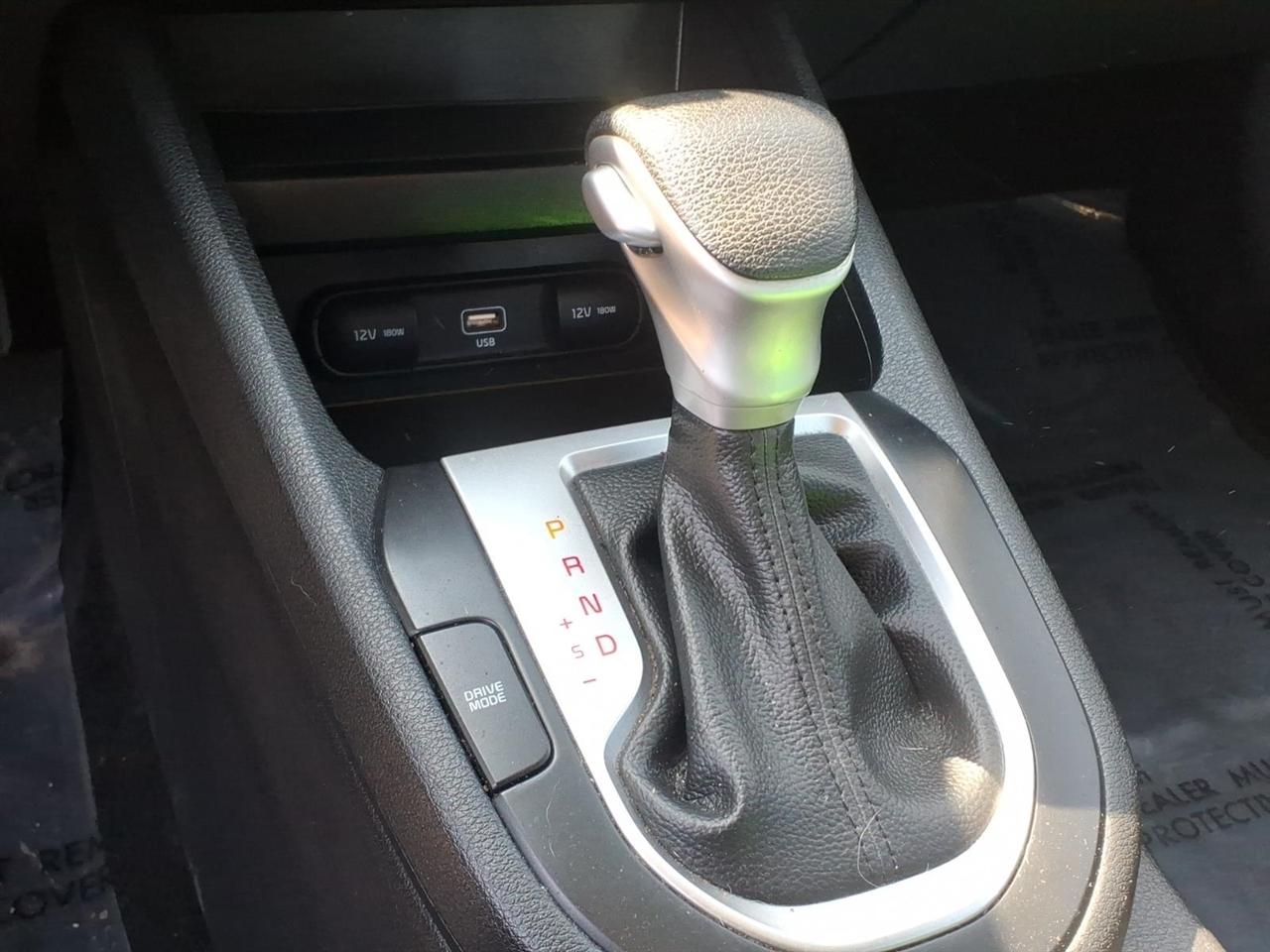 Kia Forte LXS IVT 2022