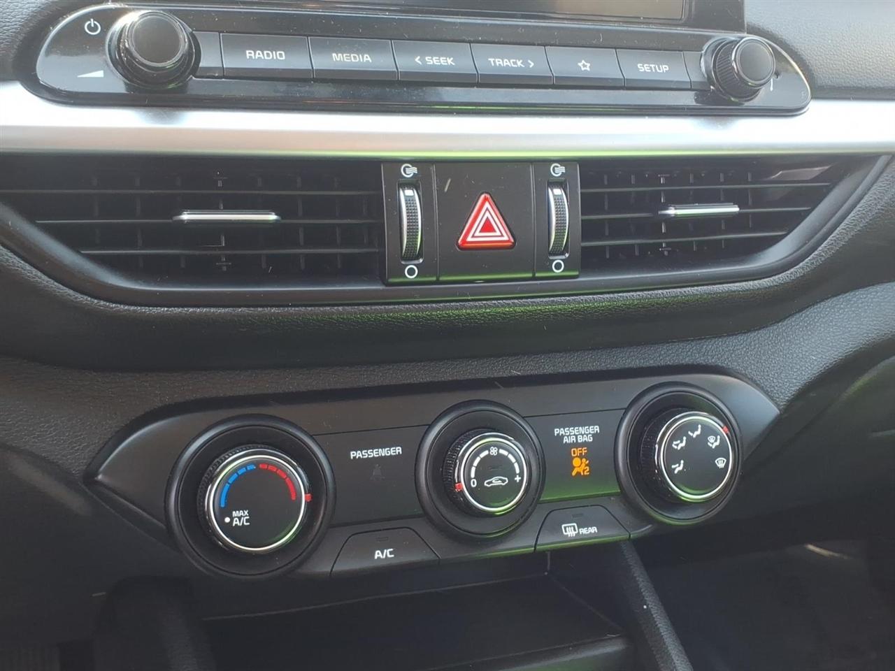 Kia Forte LXS IVT 2022