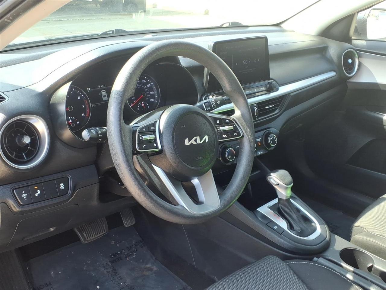 Kia Forte LXS IVT 2022