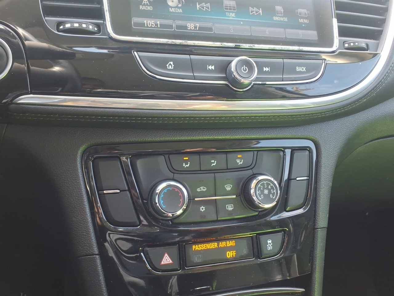 Buick Encore FWD 4dr Preferred 2020