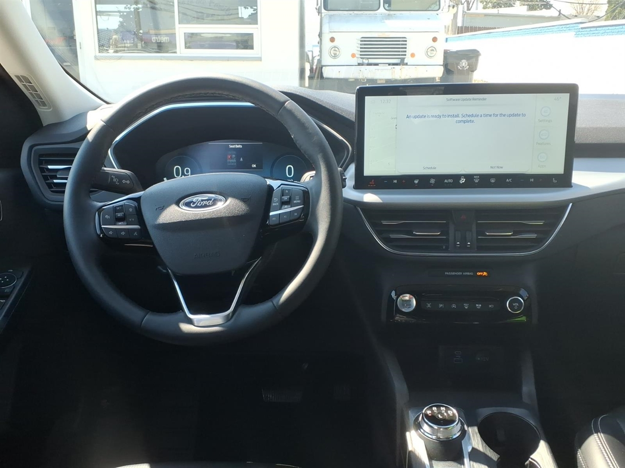 Ford Escape Platinum AWD 2023