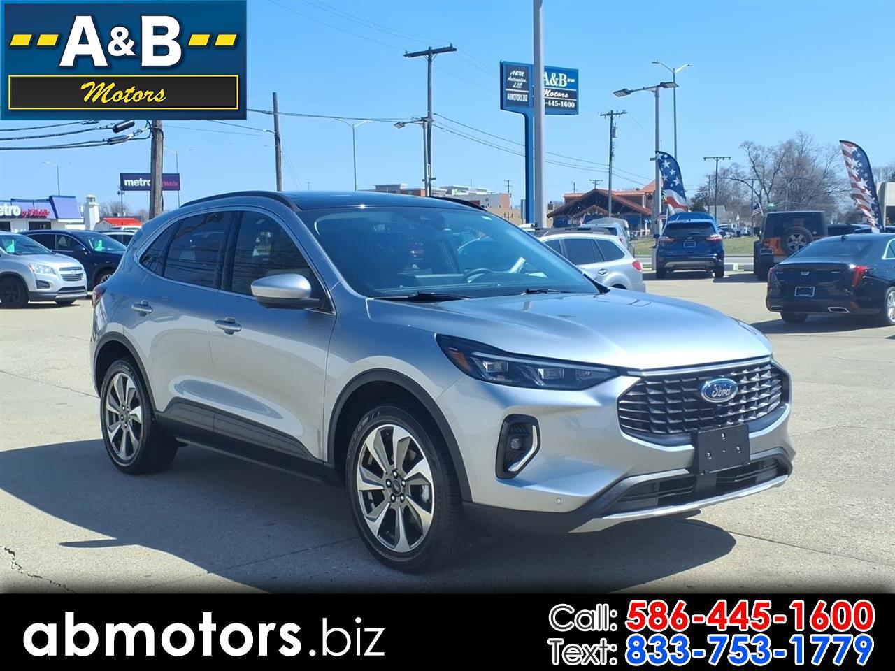 Ford Escape Platinum AWD 2023