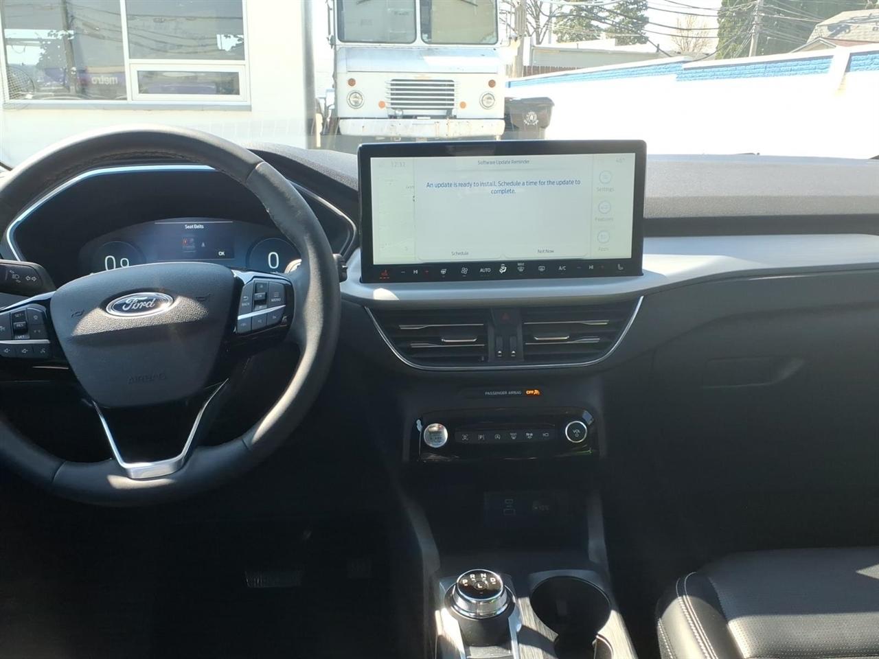 Ford Escape Platinum AWD 2023