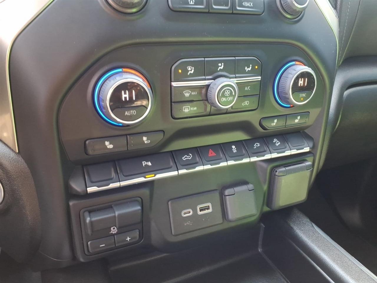 Chevrolet Silverado 1500 4WD Crew Cab 157" LT Trail Boss 2021