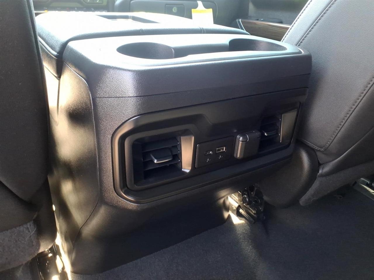 Chevrolet Silverado 1500 4WD Crew Cab 157" LT Trail Boss 2021