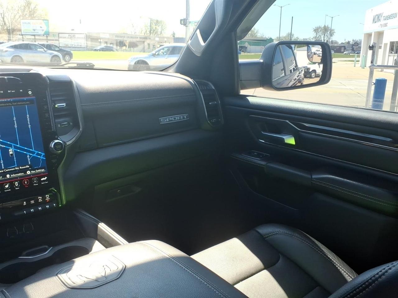 RAM 1500 Sport 4x4 Crew Cab 5'7" Box 2020