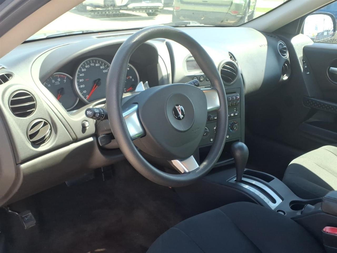 Pontiac Grand Prix 4dr Sdn 2006