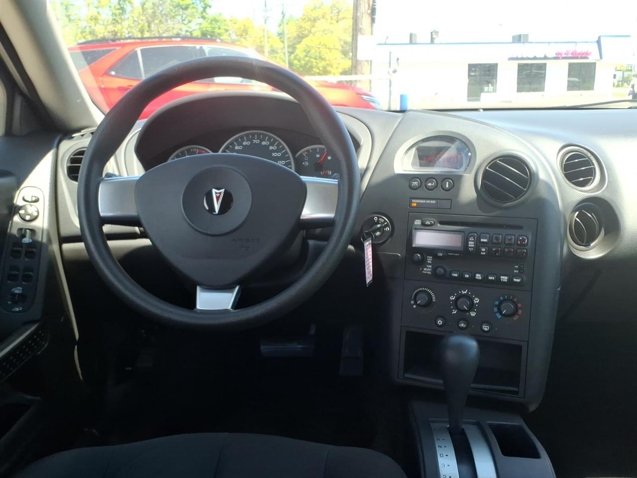 Pontiac Grand Prix 4dr Sdn 2006