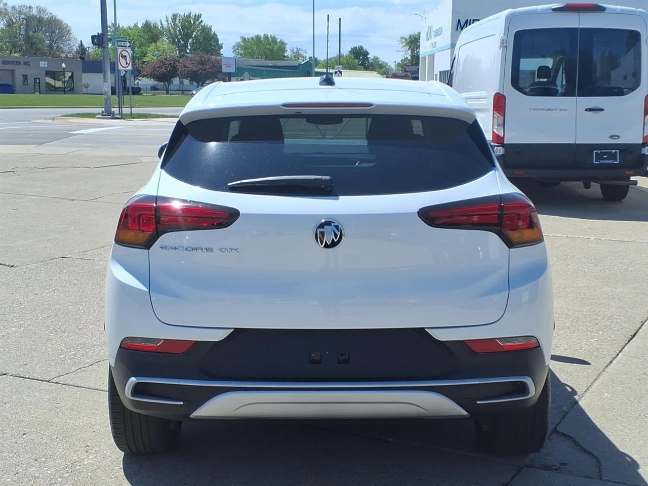Buick Encore GX FWD 4dr Preferred 2023