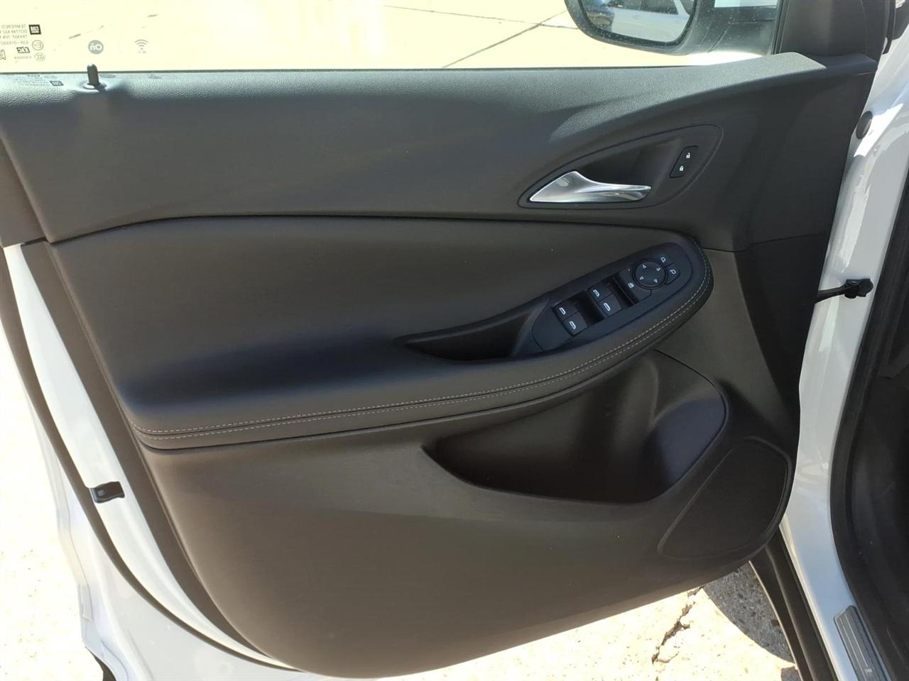Buick Encore GX FWD 4dr Preferred 2023