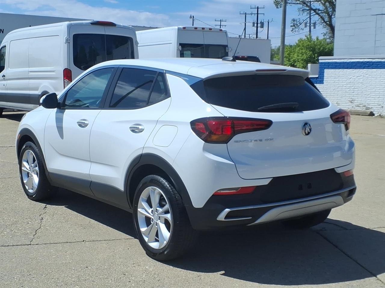 Buick Encore GX FWD 4dr Preferred 2023