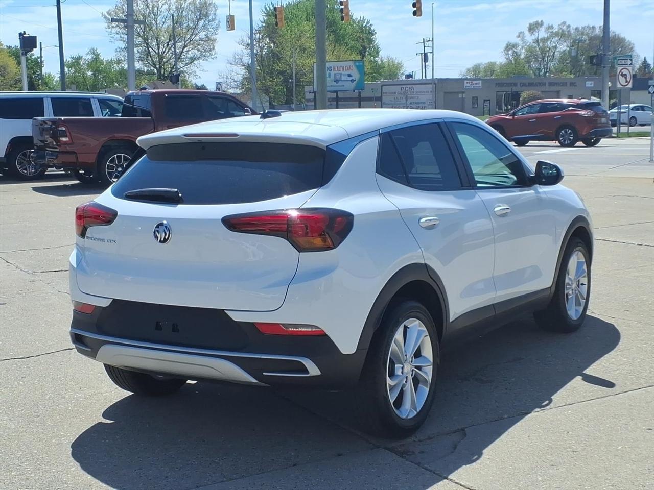 Buick Encore GX FWD 4dr Preferred 2023