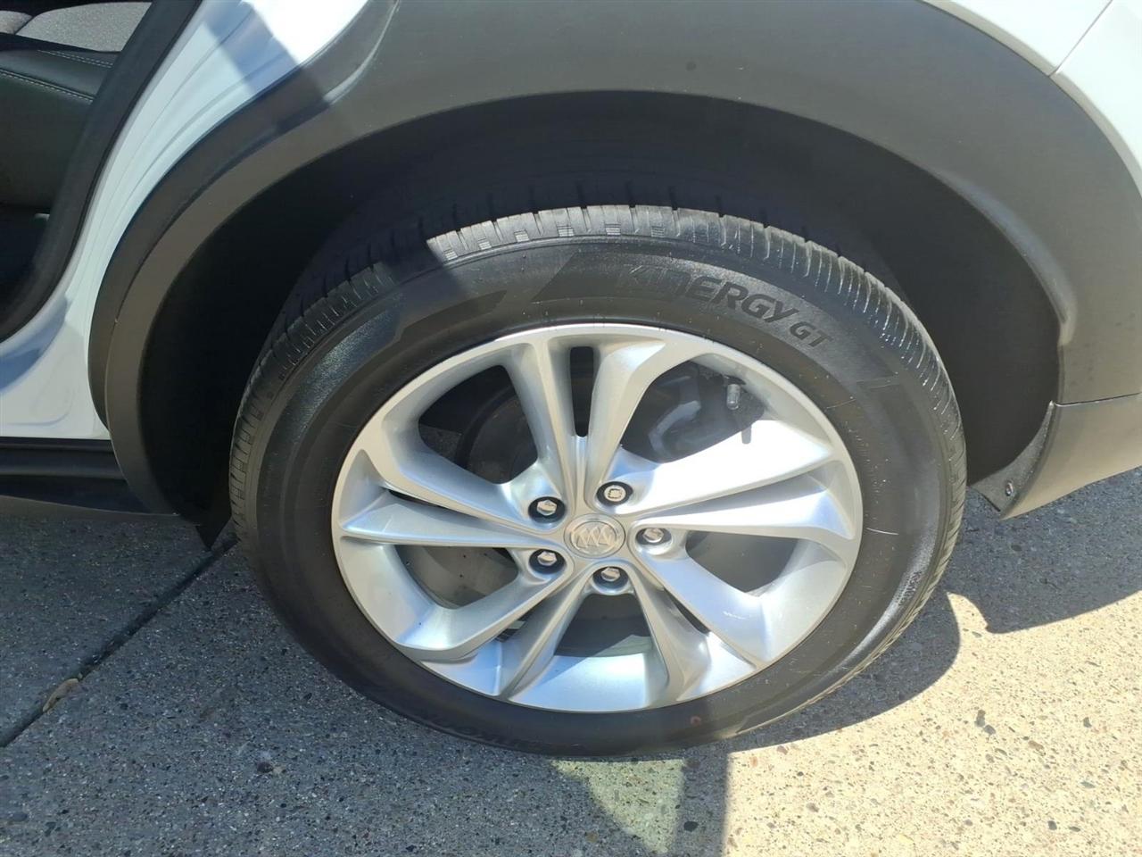 Buick Encore GX FWD 4dr Preferred 2023