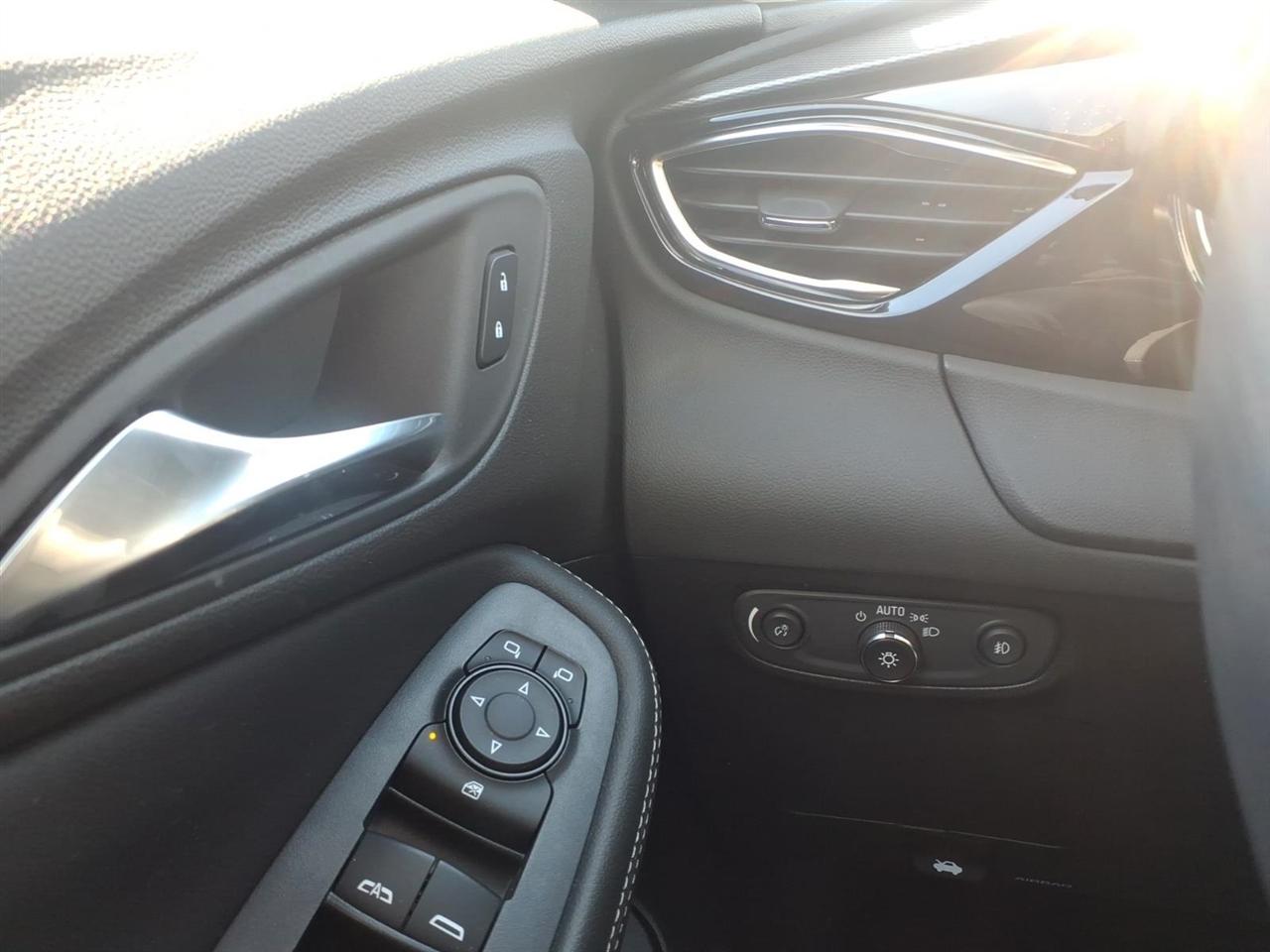 Buick Encore GX FWD 4dr Preferred 2023