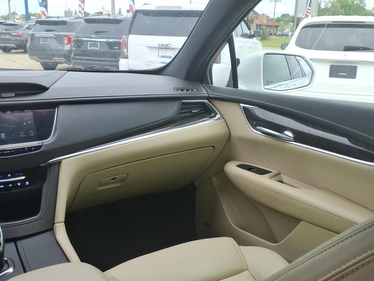 Cadillac XT5 FWD 4dr 2017