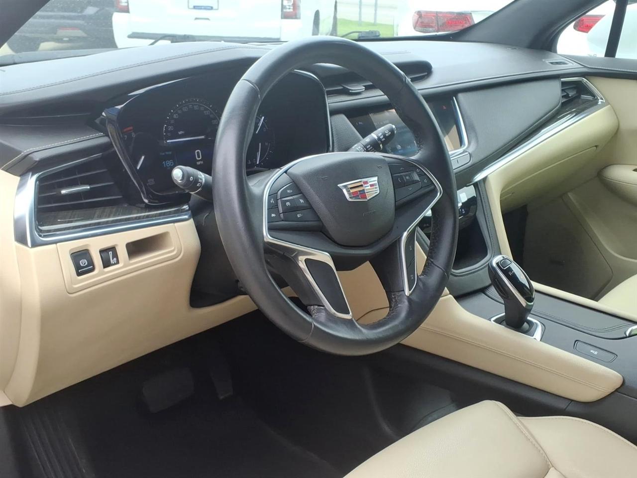 Cadillac XT5 FWD 4dr 2017
