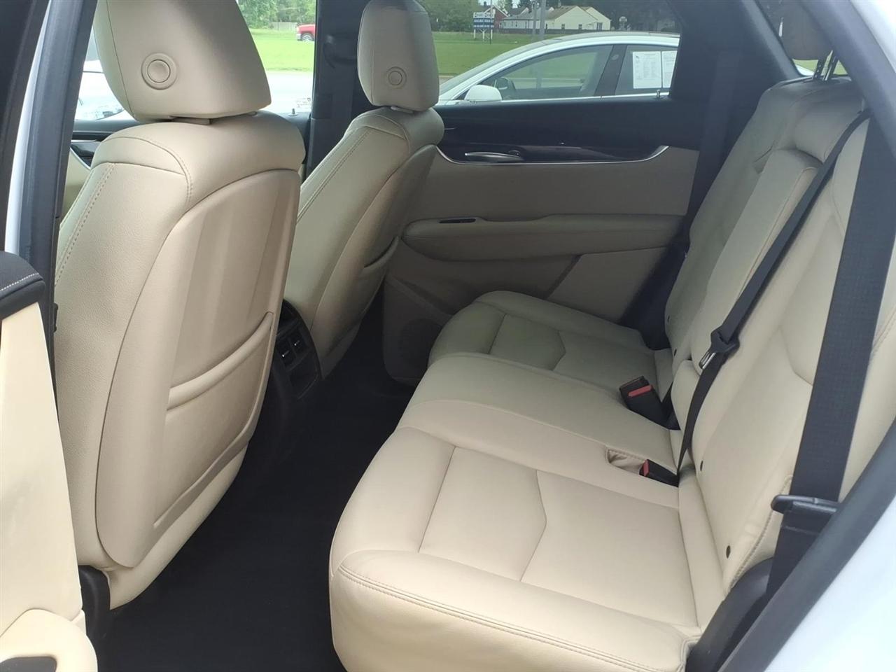 Cadillac XT5 FWD 4dr 2017
