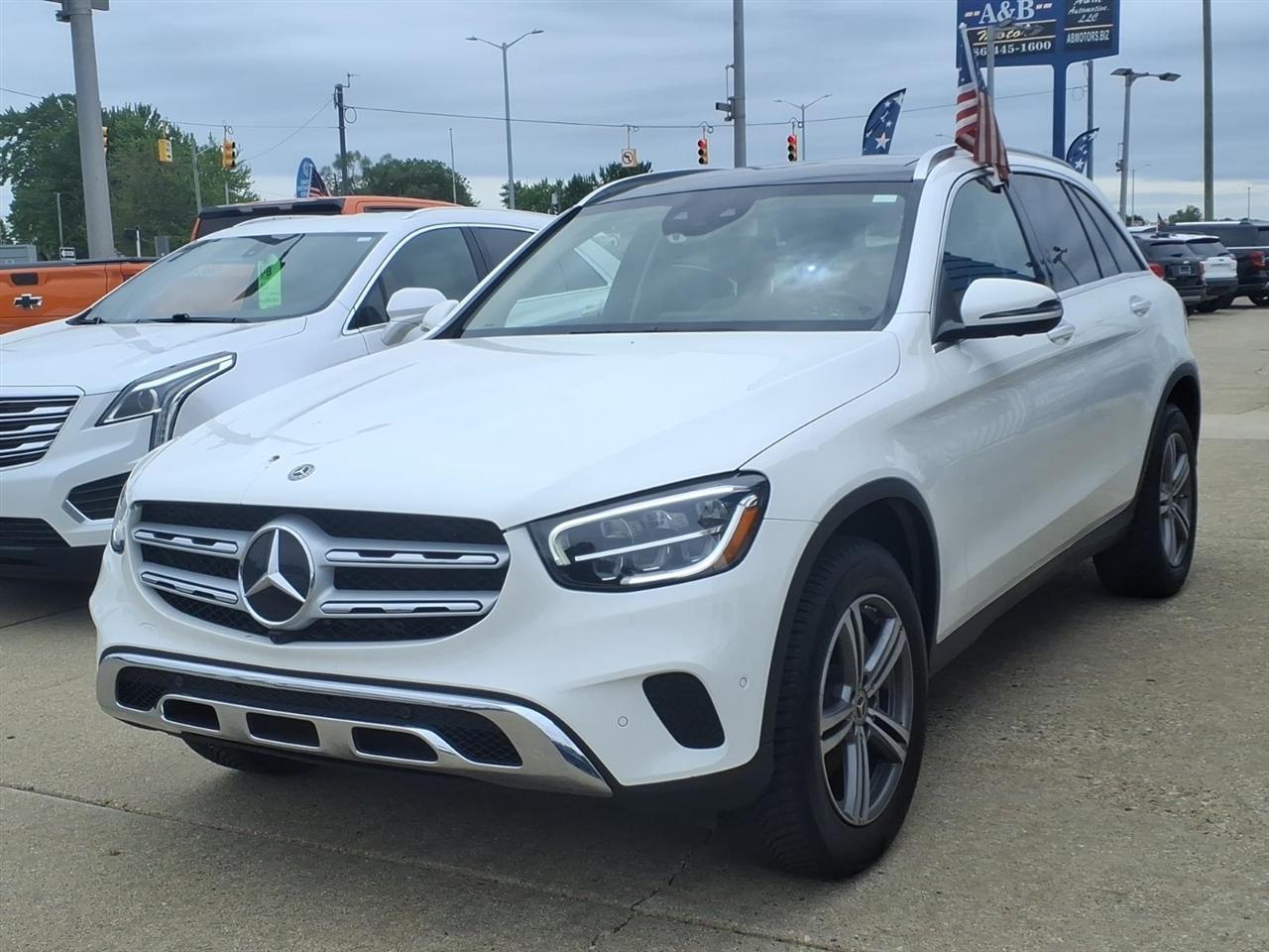 Mercedes-Benz GLC GLC 300 4MATIC SUV 2020