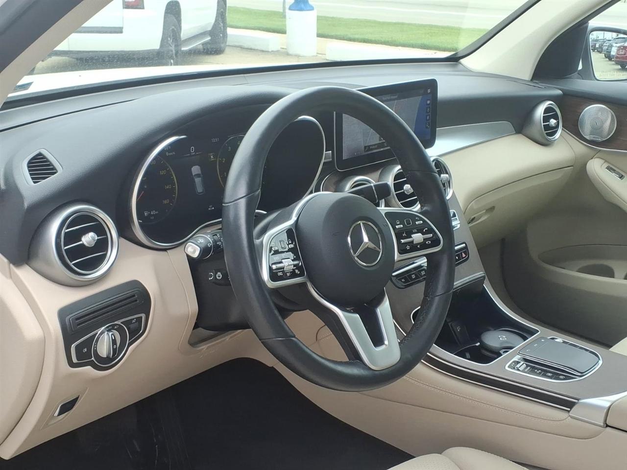 Mercedes-Benz GLC GLC 300 4MATIC SUV 2020