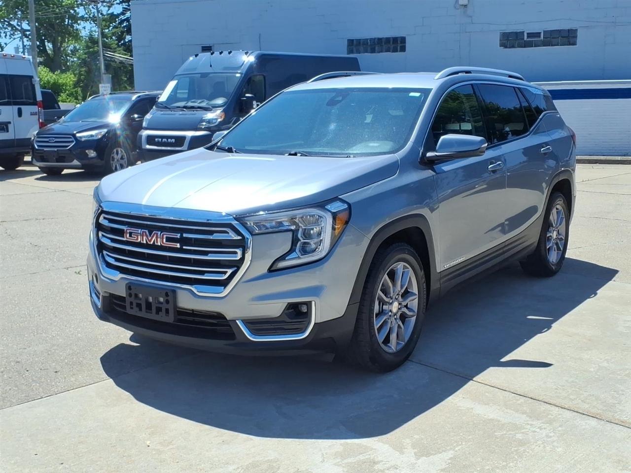 GMC Terrain FWD 4dr SLT 2024