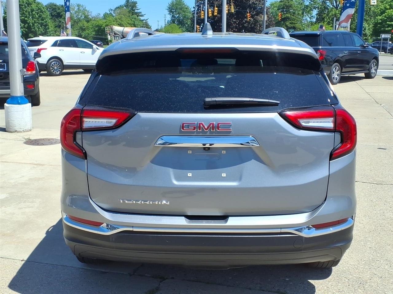 GMC Terrain FWD 4dr SLT 2024