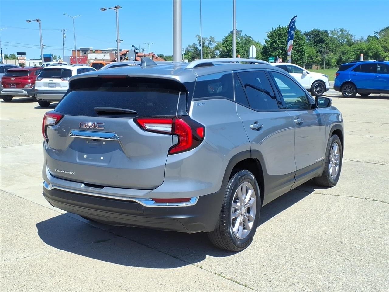 GMC Terrain FWD 4dr SLT 2024