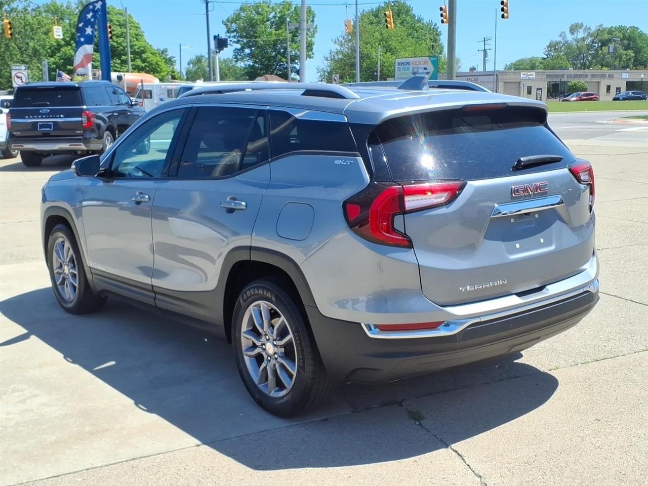 GMC Terrain FWD 4dr SLT 2024
