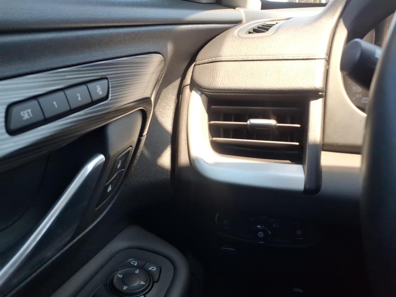 GMC Terrain FWD 4dr SLT 2024