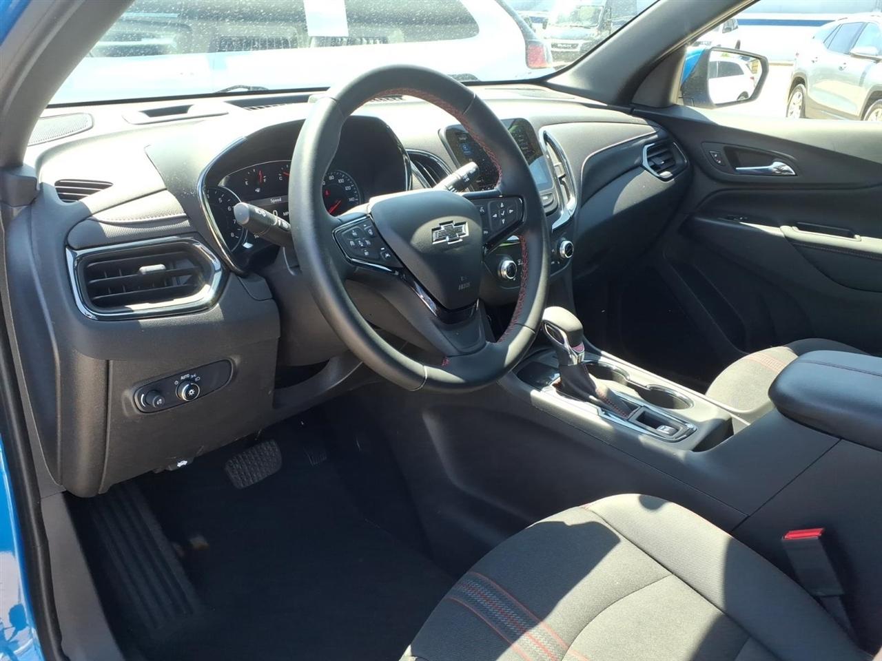Chevrolet Equinox FWD 4dr RS 2024