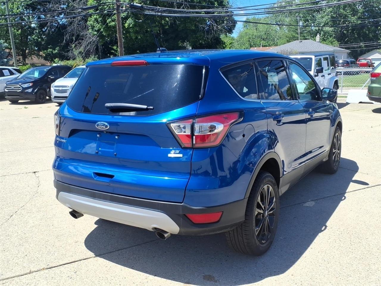 Ford Escape SE FWD 2017