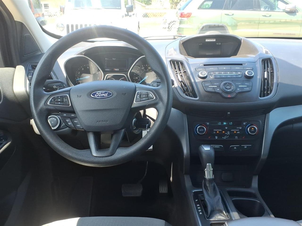 Ford Escape SE FWD 2017