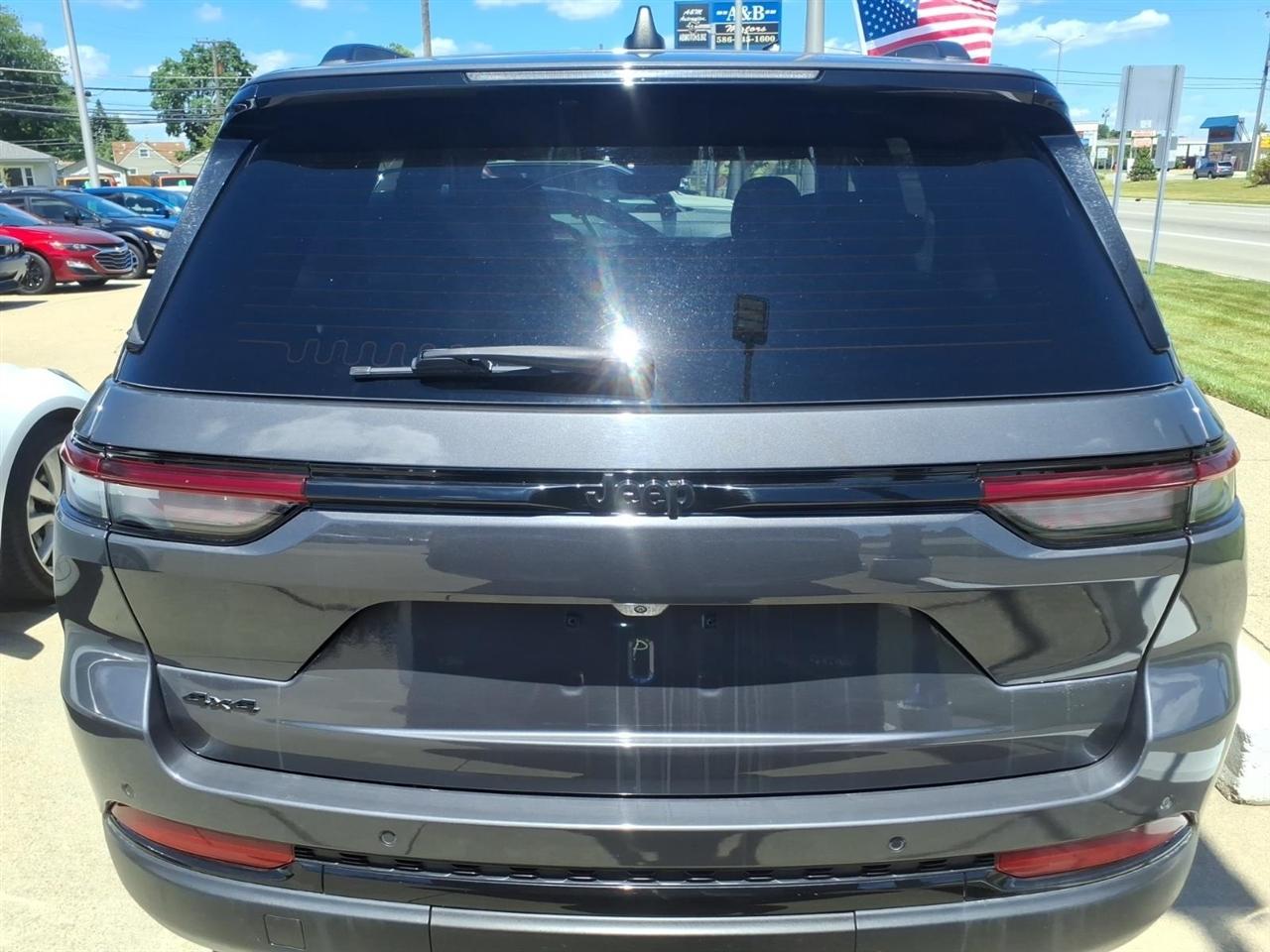 Jeep Grand Cherokee Altitude 4x4 2023