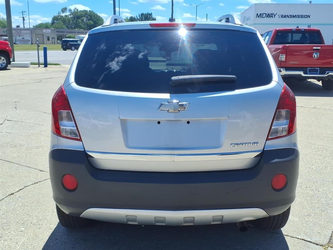Chevrolet Captiva Sport Fleet FWD 4dr LS w/2LS 2014