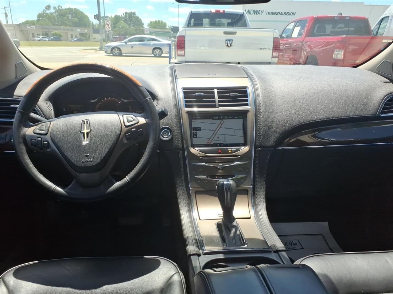 Lincoln MKX AWD 4dr 2012
