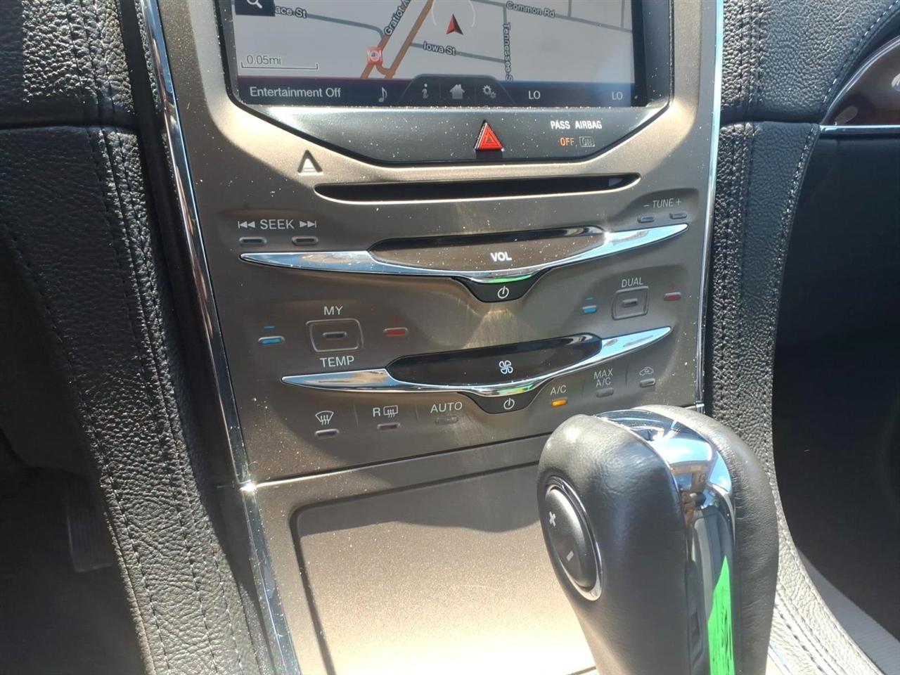 Lincoln MKX AWD 4dr 2012