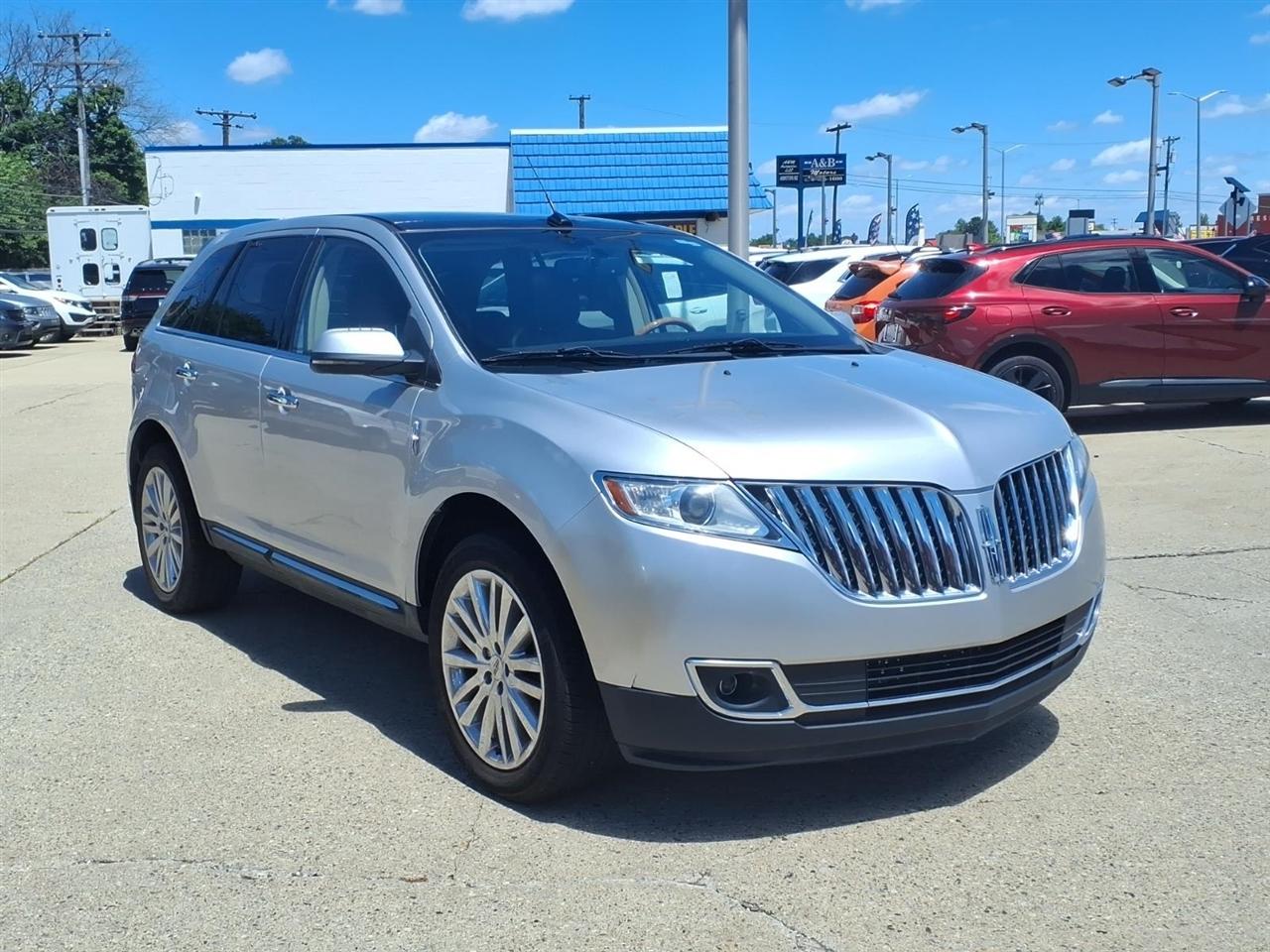 Lincoln MKX AWD 4dr 2012