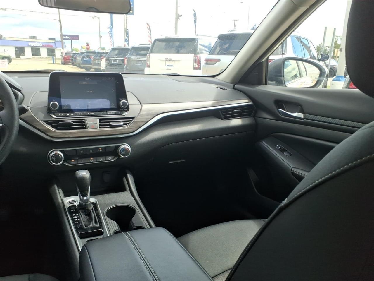 Nissan Altima SV AWD 2025
