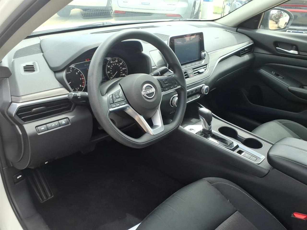 Nissan Altima SV AWD 2025