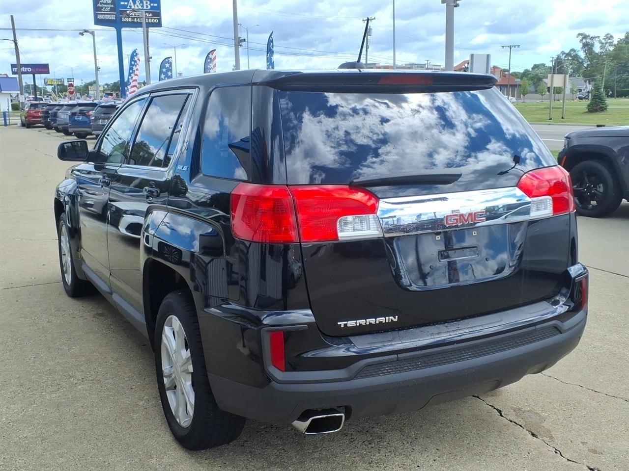 GMC Terrain FWD 4dr SLE w/SLE-1 2017