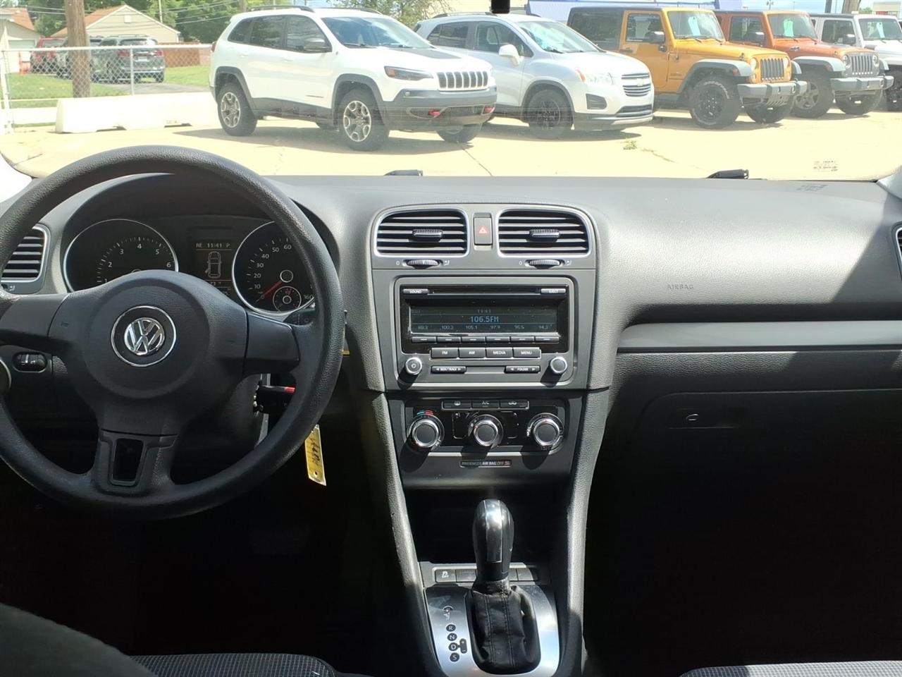 Volkswagen Golf 4dr HB Auto PZEV 2014
