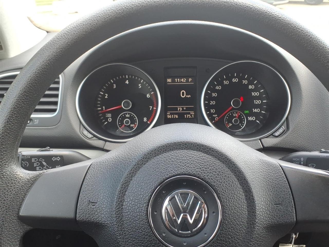 Volkswagen Golf 4dr HB Auto PZEV 2014