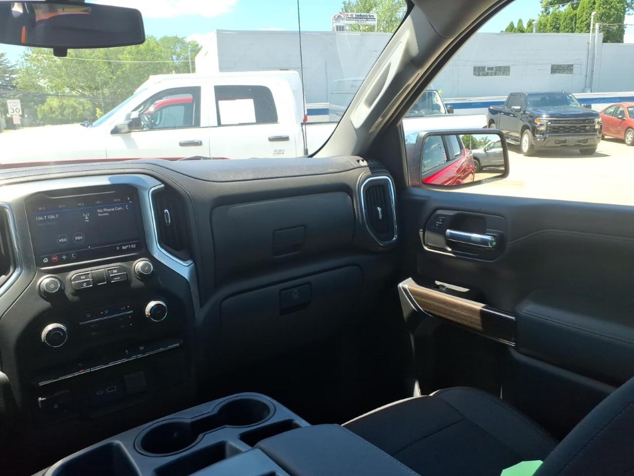 Chevrolet Silverado 1500 4WD Crew Cab 157" LT 2020
