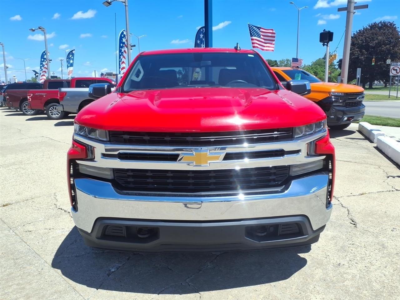 Chevrolet Silverado 1500 4WD Crew Cab 157" LT 2020