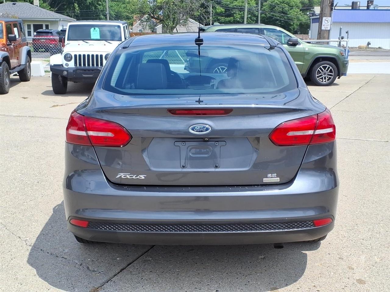 Ford Focus SE Sedan 2018